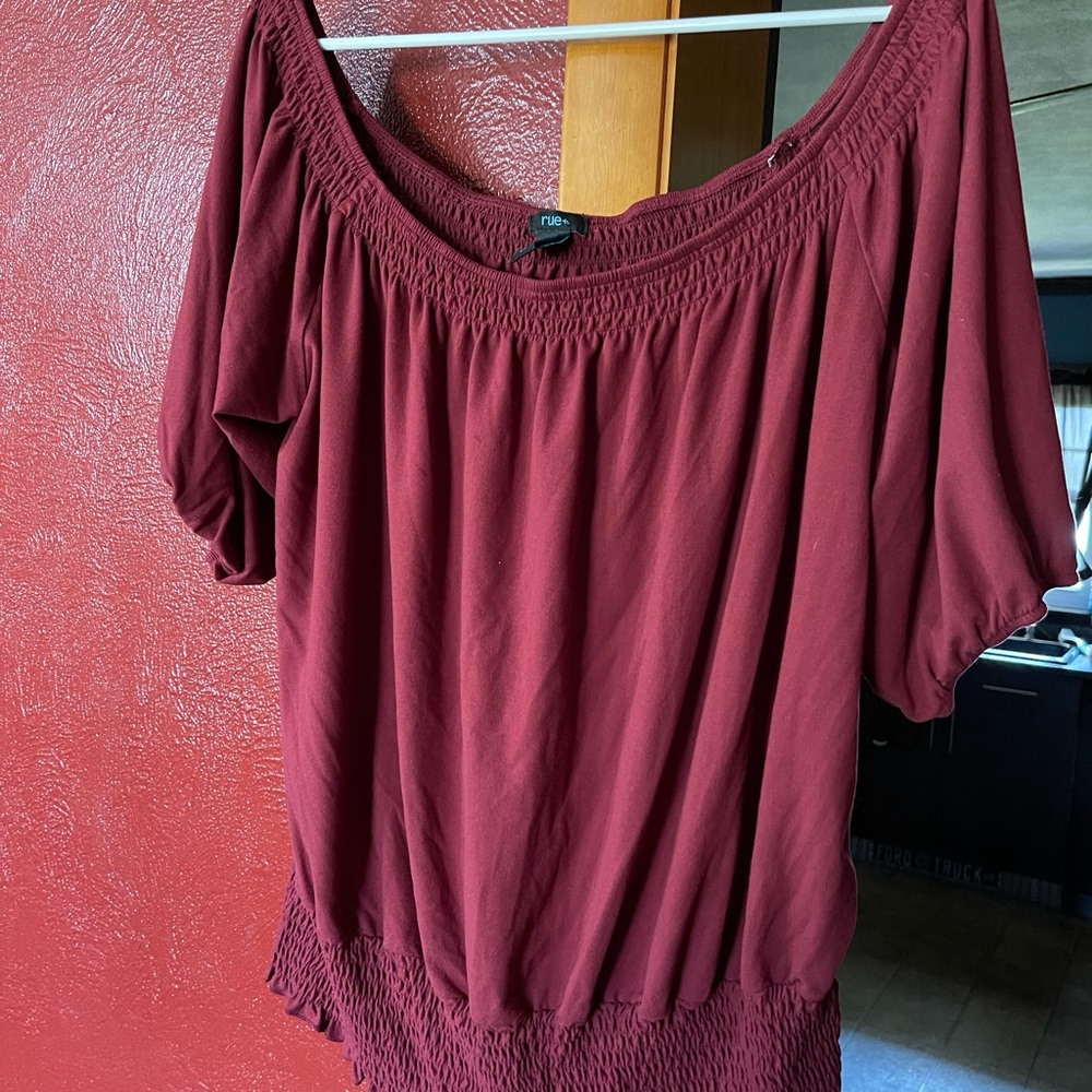 Rue 21 Top